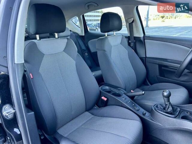 Черный Сеат Леон, объемом двигателя 1.39 л и пробегом 90 тыс. км за 9300 $, фото 21 на Automoto.ua