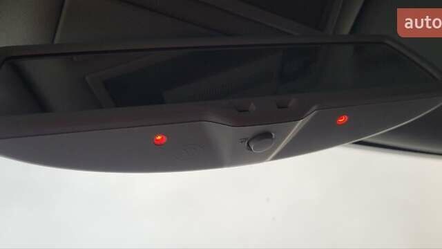 Сеат Леон 2011 в Киеве на Automoto.ua Черный Сеат Леон, объемом двигателя 1.8 л и пробегом 200 тыс. км за 8500 $, фото 9 на Automoto.ua