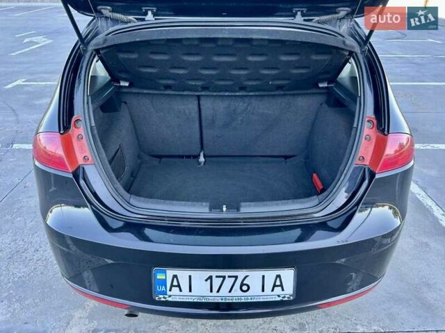 Черный Сеат Леон, объемом двигателя 1.39 л и пробегом 90 тыс. км за 9300 $, фото 13 на Automoto.ua