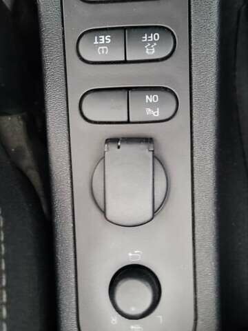 Сеат Леон 2011 в Киеве на Automoto.ua Черный Сеат Леон, объемом двигателя 1.8 л и пробегом 200 тыс. км за 8500 $, фото 14 на Automoto.ua