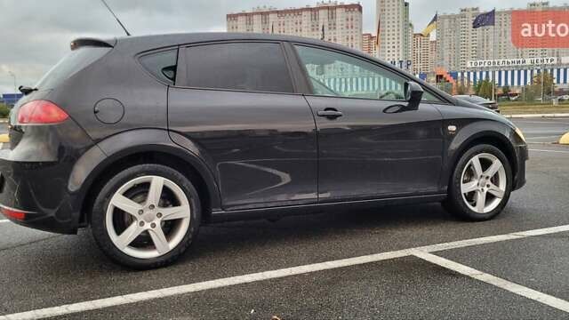 Сеат Леон 2011 в Киеве на Automoto.ua Черный Сеат Леон, объемом двигателя 1.8 л и пробегом 200 тыс. км за 8500 $, фото 2 на Automoto.ua