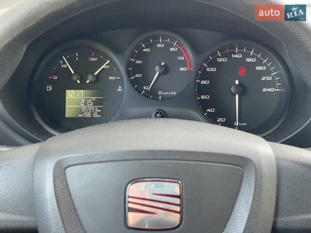 Чорний Сеат Leon, об'ємом двигуна 1.39 л та пробігом 96 тис. км за 7990 $, фото 11 на Automoto.ua