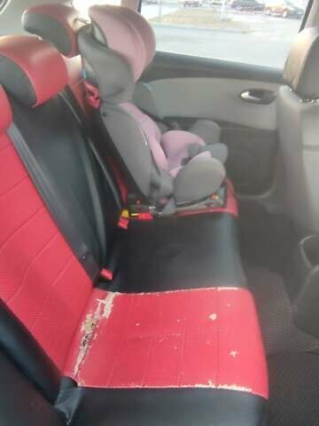 Черный Сеат Леон, объемом двигателя 1.39 л и пробегом 180 тыс. км за 6500 $, фото 12 на Automoto.ua