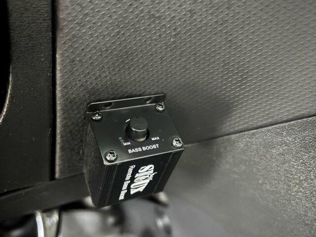 Черный Сеат Леон, объемом двигателя 1.4 л и пробегом 200 тыс. км за 6600 $, фото 11 на Automoto.ua