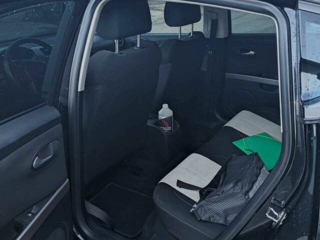 Чорний Сеат Leon, об'ємом двигуна 1.8 л та пробігом 181 тис. км за 7000 $, фото 10 на Automoto.ua