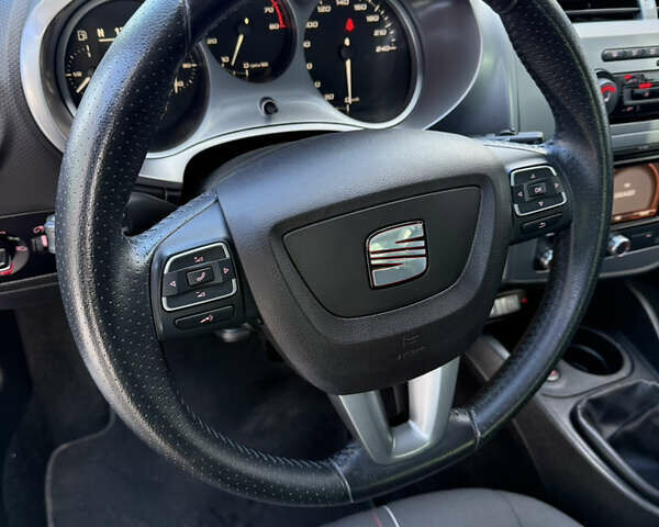 Чорний Сеат Leon, об'ємом двигуна 1.4 л та пробігом 238 тис. км за 6000 $, фото 20 на Automoto.ua