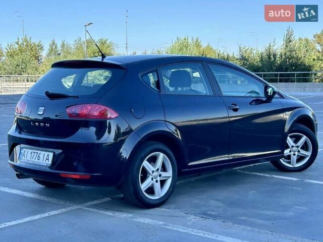 Черный Сеат Леон, объемом двигателя 1.39 л и пробегом 90 тыс. км за 9300 $, фото 2 на Automoto.ua
