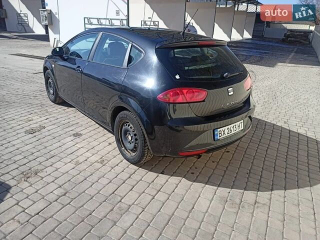 Чорний Сеат Leon, об'ємом двигуна 1.2 л та пробігом 205 тис. км за 5800 $, фото 5 на Automoto.ua