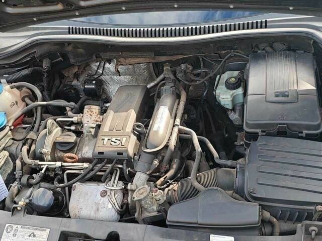 Чорний Сеат Leon, об'ємом двигуна 1.2 л та пробігом 194 тис. км за 6612 $, фото 7 на Automoto.ua