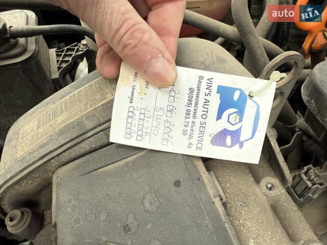 Черный Сеат Леон, объемом двигателя 1.39 л и пробегом 199 тыс. км за 5700 $, фото 12 на Automoto.ua