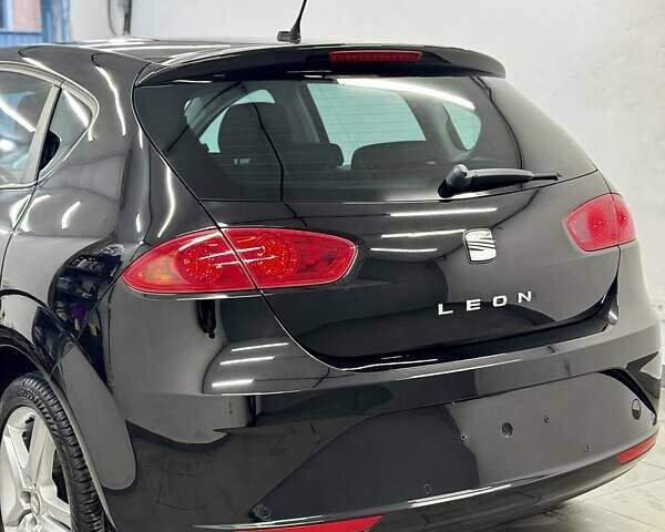 Чорний Сеат Leon, об'ємом двигуна 1.4 л та пробігом 170 тис. км за 6499 $, фото 23 на Automoto.ua