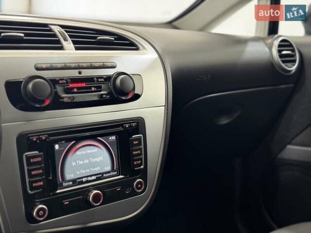 Чорний Сеат Leon, об'ємом двигуна 1.4 л та пробігом 170 тис. км за 6499 $, фото 108 на Automoto.ua