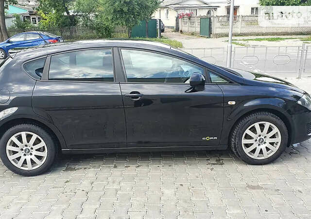 Чорний Сеат Leon, об'ємом двигуна 1.6 л та пробігом 276 тис. км за 8200 $, фото 7 на Automoto.ua