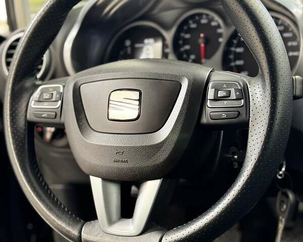 Чорний Сеат Leon, об'ємом двигуна 1.4 л та пробігом 170 тис. км за 6499 $, фото 106 на Automoto.ua