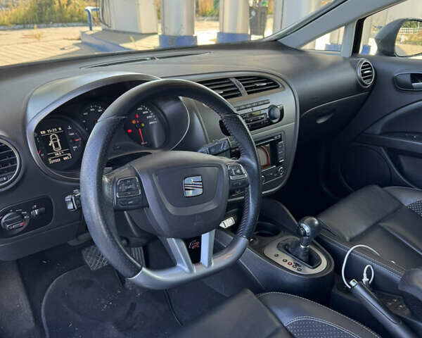 Черный Сеат Леон, объемом двигателя 1.8 л и пробегом 223 тыс. км за 9300 $, фото 30 на Automoto.ua
