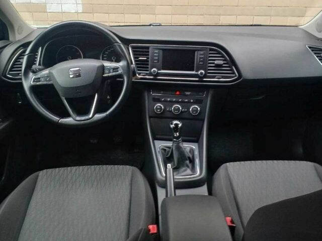 Черный Сеат Леон, объемом двигателя 1.4 л и пробегом 70 тыс. км за 11500 $, фото 4 на Automoto.ua