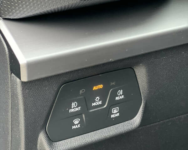 Черный Сеат Леон, объемом двигателя 1.4 л и пробегом 150 тыс. км за 18000 $, фото 30 на Automoto.ua