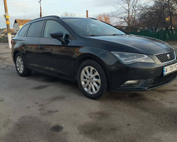 Черный Сеат Леон, объемом двигателя 1.6 л и пробегом 260 тыс. км за 10000 $, фото 2 на Automoto.ua