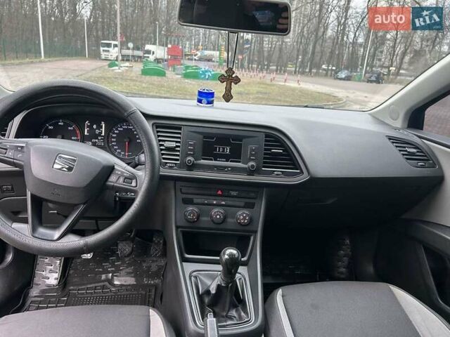 Чорний Сеат Leon, об'ємом двигуна 1.6 л та пробігом 204 тис. км за 9200 $, фото 3 на Automoto.ua