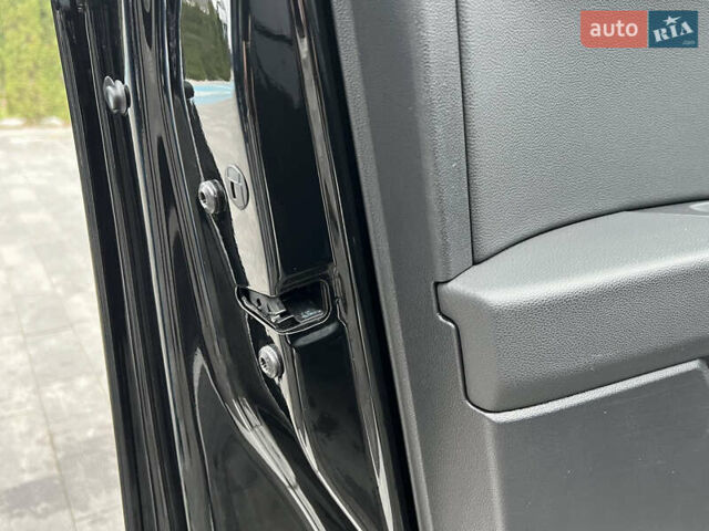 Чорний Сеат Leon, об'ємом двигуна 2 л та пробігом 202 тис. км за 14200 $, фото 130 на Automoto.ua