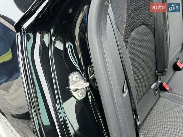 Чорний Сеат Leon, об'ємом двигуна 2 л та пробігом 202 тис. км за 14200 $, фото 121 на Automoto.ua