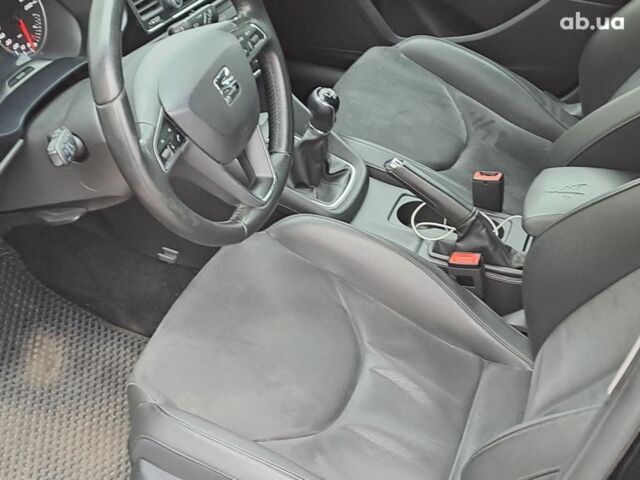 Чорний Сеат Leon, об'ємом двигуна 1.6 л та пробігом 280 тис. км за 11190 $, фото 8 на Automoto.ua