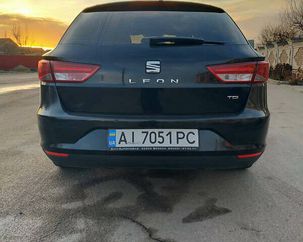 Черный Сеат Леон, объемом двигателя 1.6 л и пробегом 260 тыс. км за 10000 $, фото 6 на Automoto.ua