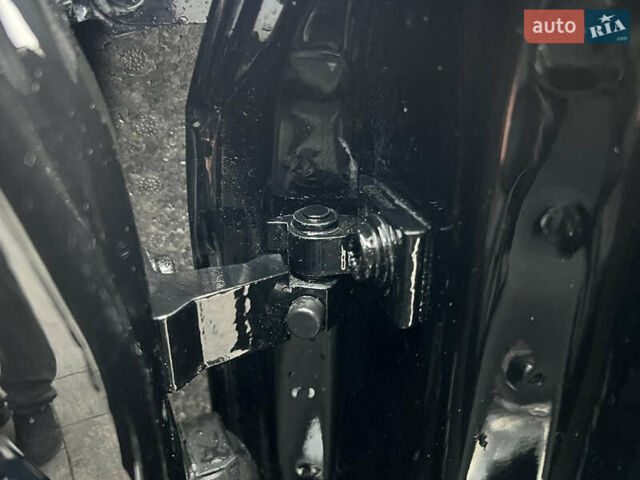 Чорний Сеат Leon, об'ємом двигуна 2 л та пробігом 202 тис. км за 14200 $, фото 118 на Automoto.ua