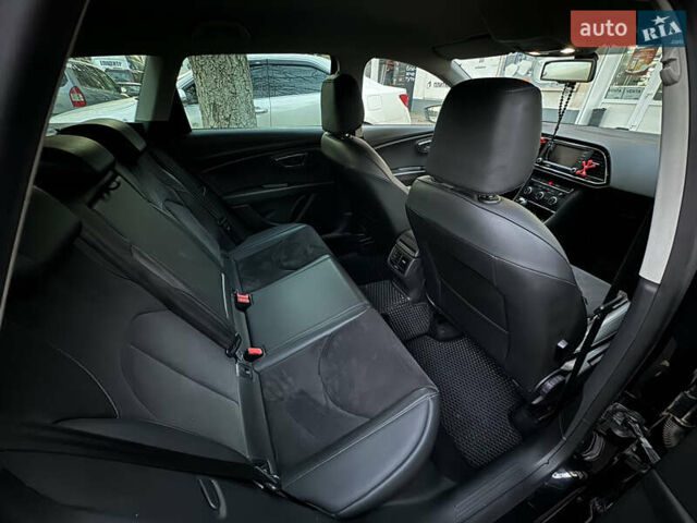 Черный Сеат Леон, объемом двигателя 1.6 л и пробегом 280 тыс. км за 10700 $, фото 19 на Automoto.ua