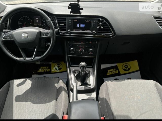 Сеат Леон 2014 в Мукачеве на Automoto.ua Черный Сеат Леон, объемом двигателя 1.6 л и пробегом 250 тыс. км за 10300 $, фото 7 на Automoto.ua