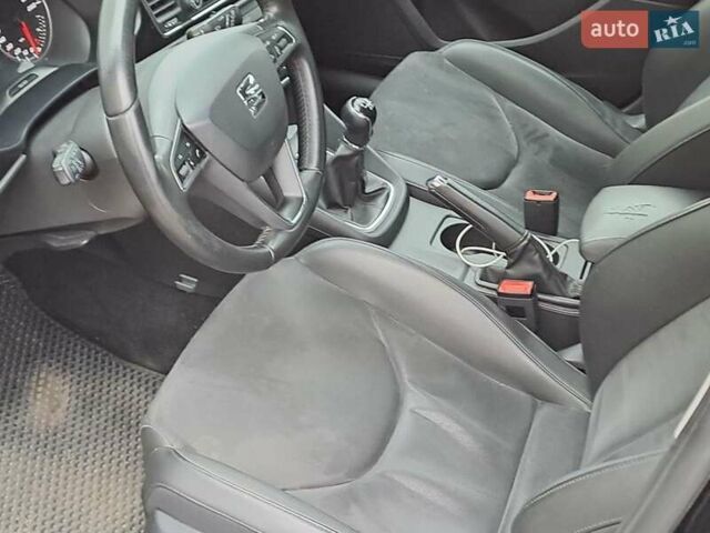 Черный Сеат Леон, объемом двигателя 1.6 л и пробегом 280 тыс. км за 11190 $, фото 8 на Automoto.ua