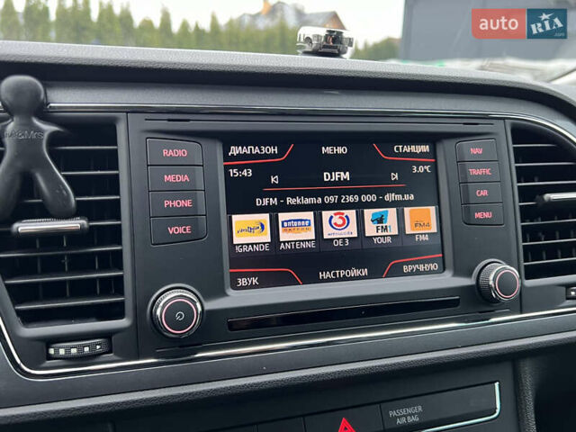 Чорний Сеат Leon, об'ємом двигуна 2 л та пробігом 202 тис. км за 14200 $, фото 158 на Automoto.ua