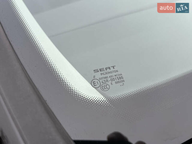 Чорний Сеат Leon, об'ємом двигуна 2 л та пробігом 202 тис. км за 14200 $, фото 37 на Automoto.ua