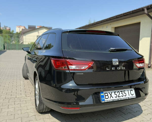 Чорний Сеат Leon, об'ємом двигуна 1.97 л та пробігом 281 тис. км за 11400 $, фото 27 на Automoto.ua