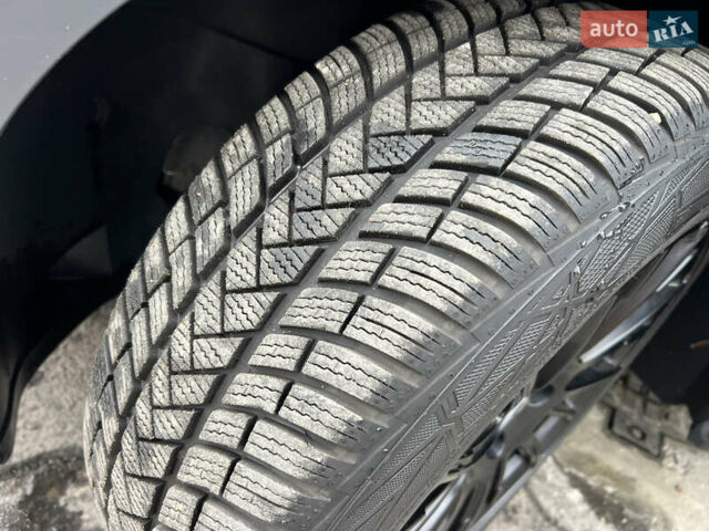 Чорний Сеат Leon, об'ємом двигуна 1.97 л та пробігом 218 тис. км за 15899 $, фото 76 на Automoto.ua