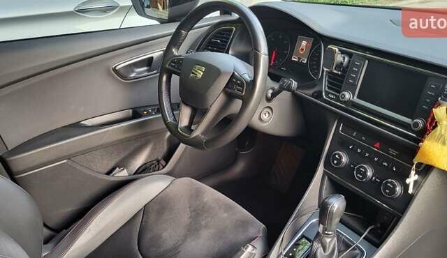 Чорний Сеат Leon, об'ємом двигуна 1.6 л та пробігом 220 тис. км за 14500 $, фото 8 на Automoto.ua
