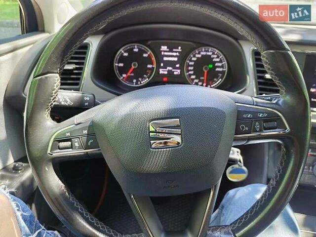 Чорний Сеат Leon, об'ємом двигуна 1.6 л та пробігом 275 тис. км за 17000 $, фото 13 на Automoto.ua