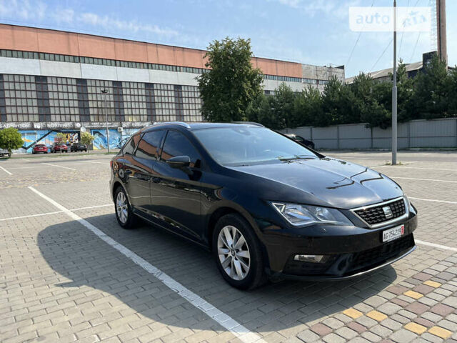 Чорний Сеат Leon, об'ємом двигуна 2 л та пробігом 240 тис. км за 15500 $, фото 5 на Automoto.ua