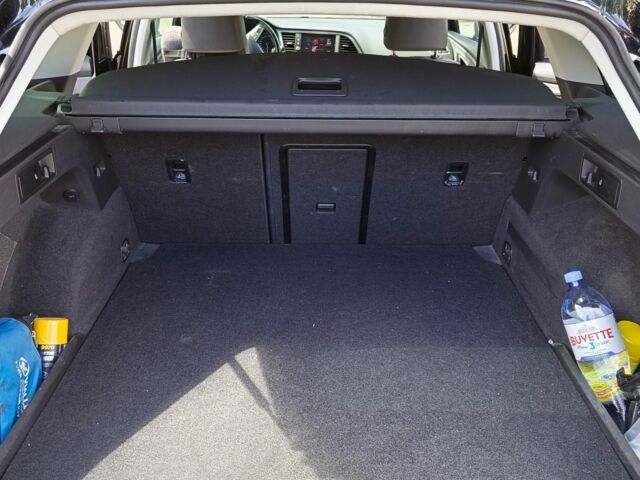 Черный Сеат Леон, объемом двигателя 1.6 л и пробегом 270 тыс. км за 14500 $, фото 6 на Automoto.ua