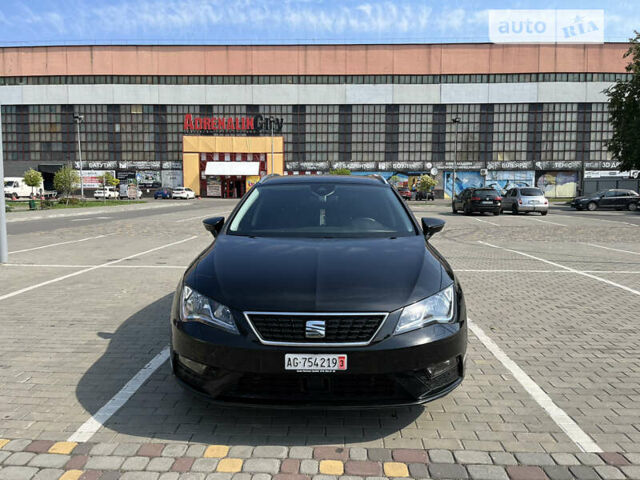 Чорний Сеат Leon, об'ємом двигуна 2 л та пробігом 240 тис. км за 15500 $, фото 6 на Automoto.ua