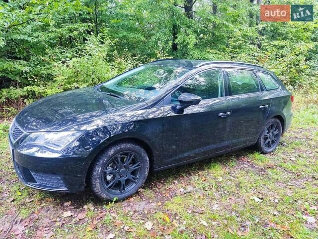 Черный Сеат Леон, объемом двигателя 1 л и пробегом 166 тыс. км за 8000 $, фото 2 на Automoto.ua