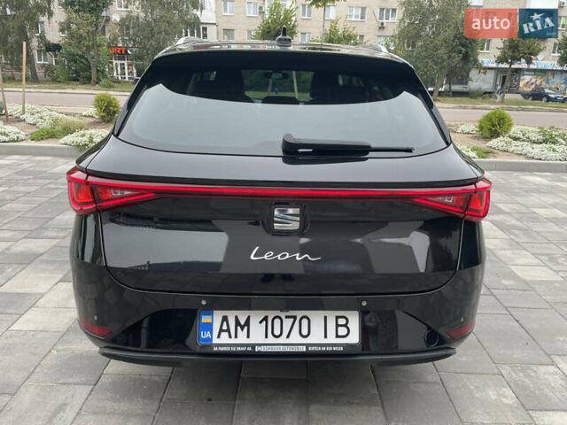Чорний Сеат Leon, об'ємом двигуна 1.97 л та пробігом 202 тис. км за 19700 $, фото 5 на Automoto.ua