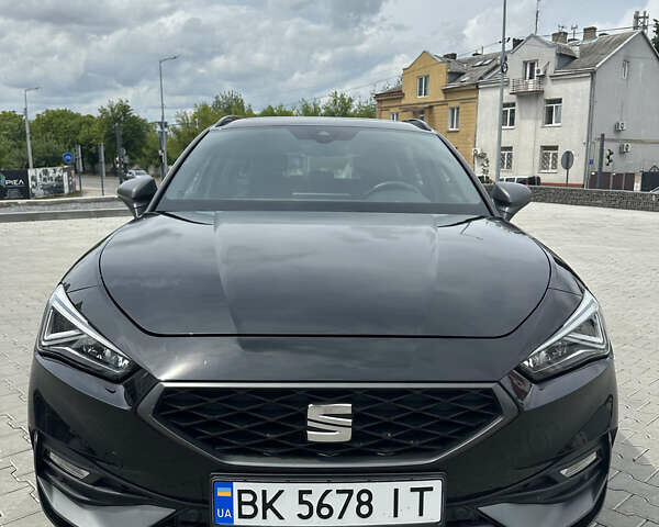 Черный Сеат Леон, объемом двигателя 1.5 л и пробегом 80 тыс. км за 22000 $, фото 7 на Automoto.ua