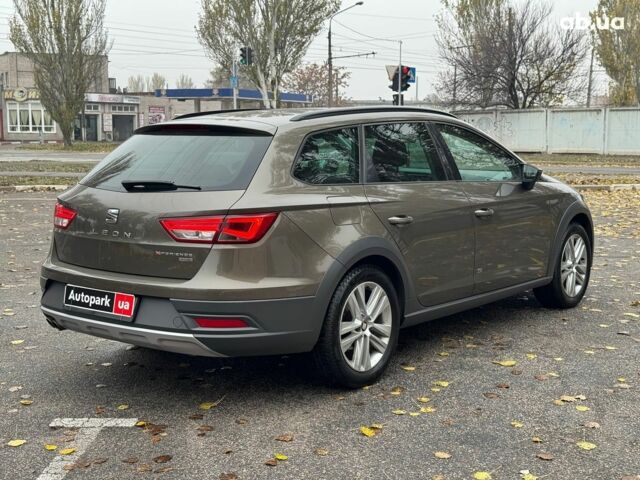 Коричневый Сеат Леон, объемом двигателя 2 л и пробегом 205 тыс. км за 11490 $, фото 4 на Automoto.ua