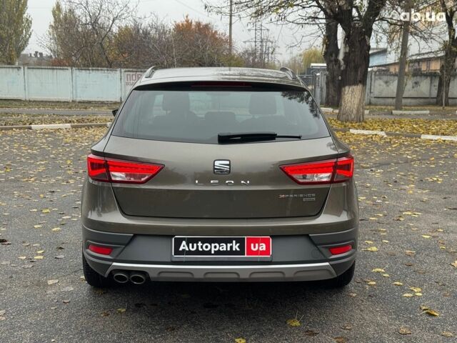 Коричневый Сеат Леон, объемом двигателя 2 л и пробегом 205 тыс. км за 11490 $, фото 3 на Automoto.ua