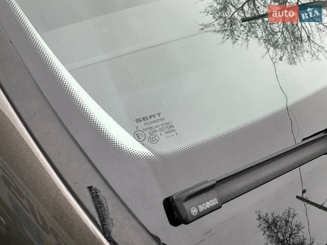 Коричневый Сеат Леон, объемом двигателя 2 л и пробегом 143 тыс. км за 16000 $, фото 12 на Automoto.ua