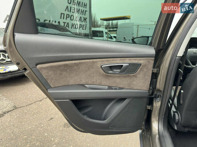 Коричневый Сеат Леон, объемом двигателя 2 л и пробегом 143 тыс. км за 16000 $, фото 25 на Automoto.ua