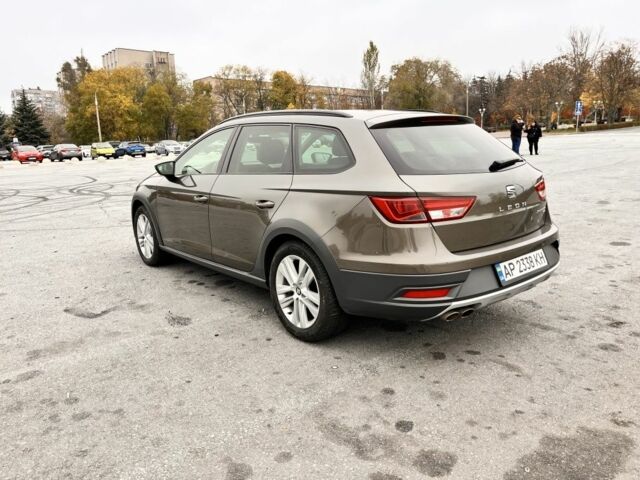 Коричневый Сеат Леон, объемом двигателя 2 л и пробегом 204 тыс. км за 12500 $, фото 4 на Automoto.ua