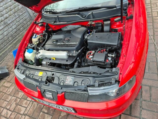 Червоний Сеат Leon, об'ємом двигуна 0.18 л та пробігом 174 тис. км за 7500 $, фото 4 на Automoto.ua