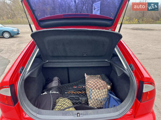 Красный Сеат Леон, объемом двигателя 1.6 л и пробегом 165 тыс. км за 4300 $, фото 13 на Automoto.ua